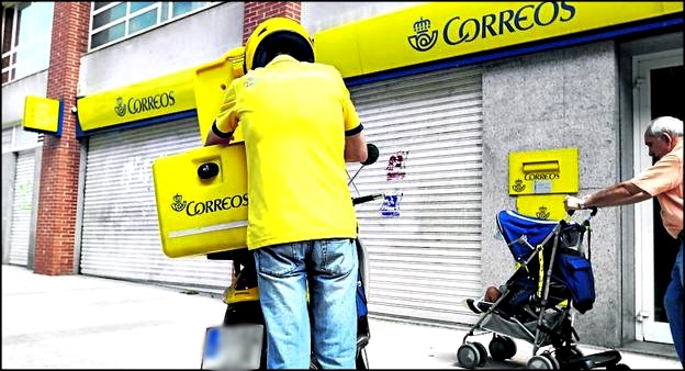 Correos continúa ampliando horarios y abrirá la oficina principal de Torrevieja este fin de semana.