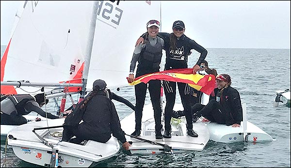 Adriana Castro campeona del mundo sub 16 en ILCA 4 en Irlanda