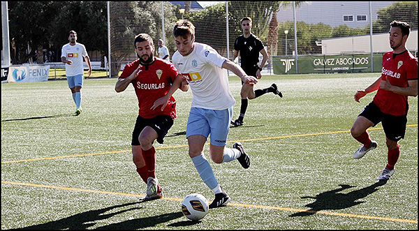 Fútbol: Tropiezo del Torrevieja ante un impenetrable Cox