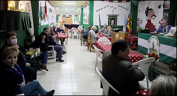 La XVII Semana Cultural de la Casa de Andalucía se abrió presentando el libro «Tabernas, mesones, posadas y ventas de Jaén»