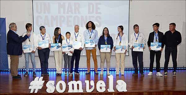 Diecinueve deportistas del RCNT homenajeados por la Federación de Vela de la Comunitat Valenciana en la Gala anual “Un mar de campeones”
