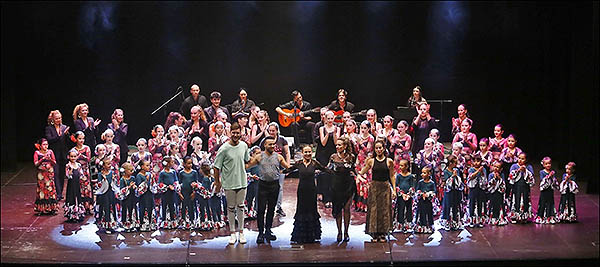 Las Payá’s triunfan con su espectáculo flamenco “Los cafés cantantes”