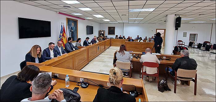 El Pleno aprueba por unanimidad el reglamento del Consejo de Diversidad Funcional de Torrevieja