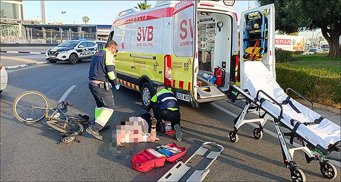 Grave atropello de un ciclista en Torrevieja.