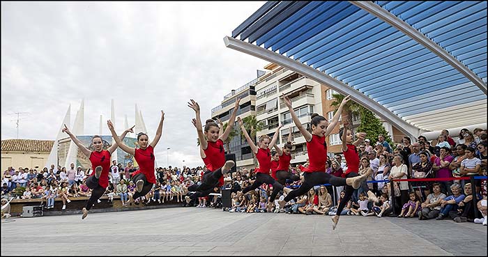 Torrevieja celebró el Día Internacional de la Danza.