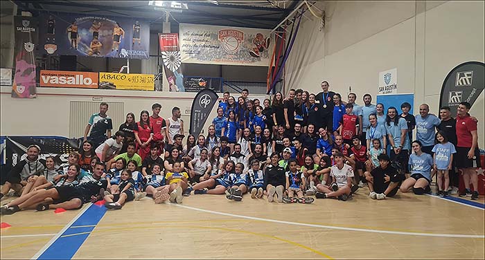 El equipo de competición del club de patinaje Torrevieja participó en la primera etapa de la “Iberian Cups”. El equipo de competición del club de patinaje Torrevieja participó en la primera etapa de la “Iberian Cups”.