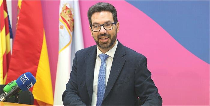 La Junta de Gobierno Local aclara la situación del Contrato de fuegos artificiales.