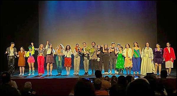 Se estrenó en Madrid el espectáculo del torrevejense Carlos R. González “Quelis, el Musical”