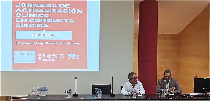 El hospital universitario de Torrevieja reúne a un centenar de profesionales para abordar la conducta suicida y la importancia de su prevención