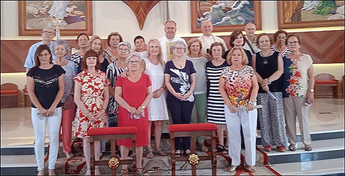 Ganan el jubileo en el Sagrado Corazón las catequistas de la parroquia de San Andrés en Almoradí.