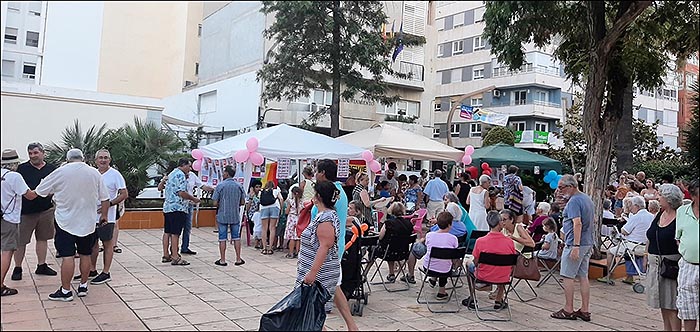 “Alegría e ilusión por un futuro mejor para la mayoría” en la fiesta de fin de campaña de Sumar.