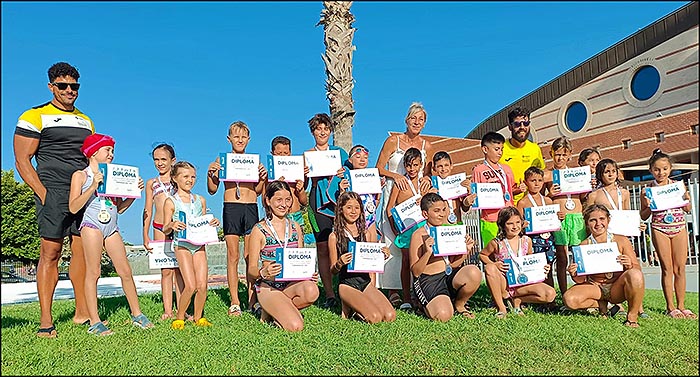 Clausurados los Curso Municipales de Natación.