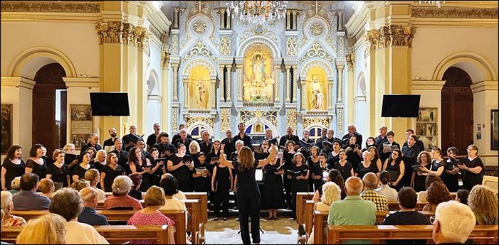 Gran calidad musical en el encuentro entre el Orfeón de San Juan y la Coral “Francisco Vallejos”