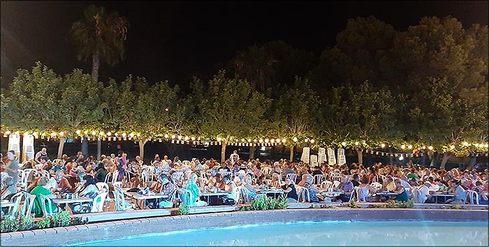 El Parque de las Naciones recibió a cientos de personas por las Fiestas de San Emigdio.