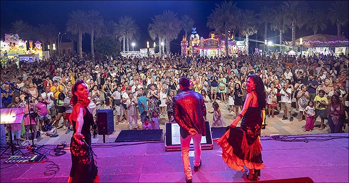 La Orquesta “Athenas” abrió las Fiestas de Verano de La Mata con un concierto extraordinario.