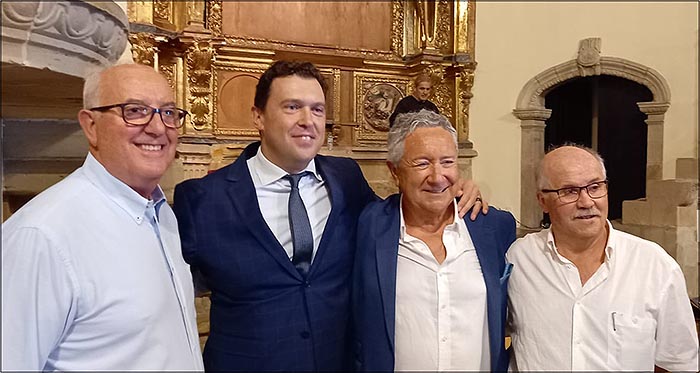 El Centro Asturiano de Torrevieja presente en la entrega de la “Carabela 2023” en Gijón.