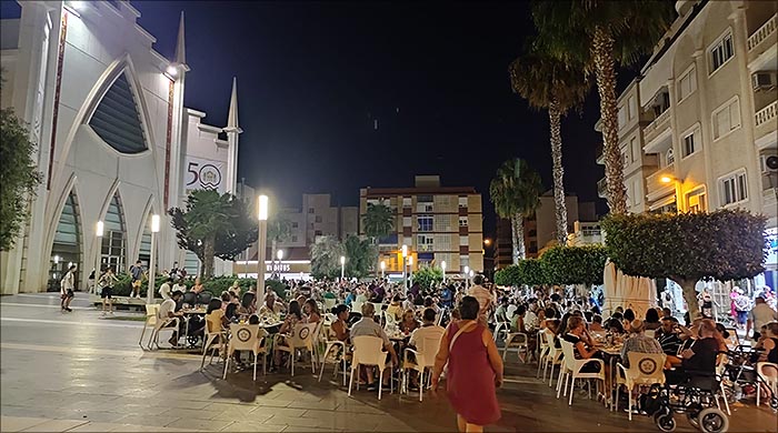 La Cofradía de San Juan Evangelista celebró su Verbena de Verano.