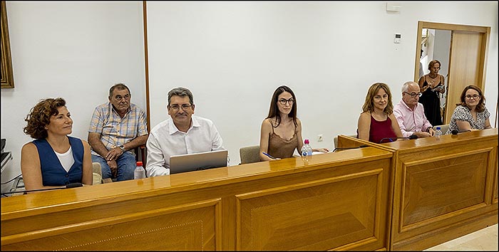 El Partido Socialista de Torrevieja achaca al Partido Popular una nefasta gestión en los asuntos sometidos a fiscalización en la sesión plenaria