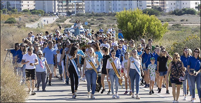 La Virgen del Rosario se fue de romería