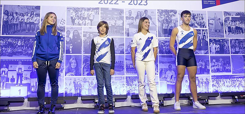 El RCNT presentó la equipación para los grandes retos de la nueva temporada