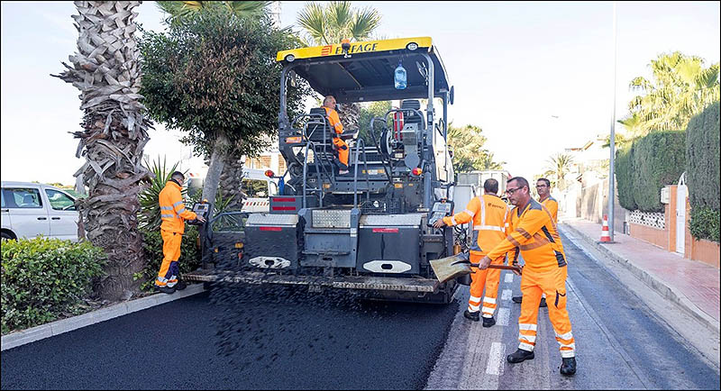 A finales de enero termina el reasfaltado de calles en la zona sur de Torrevieja