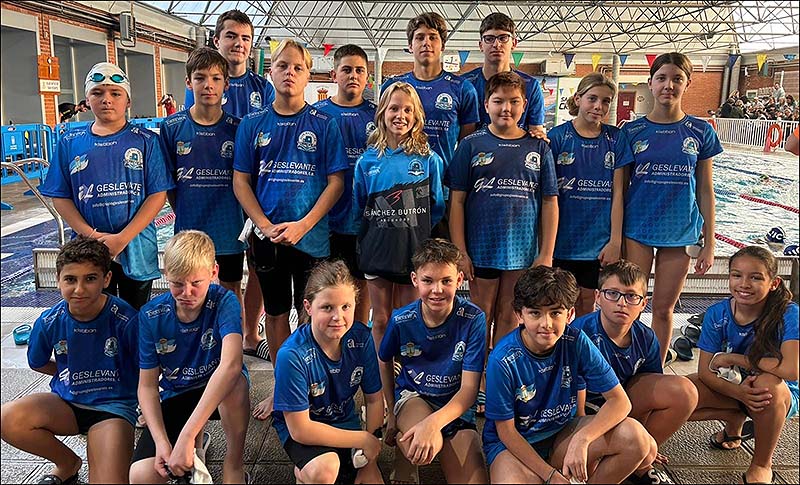 El Club Natación Torrevieja acudió a un control libre en San Vicente del Raspeig