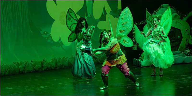 Divertida representación del Musical “Campanilla, una aventura músical”