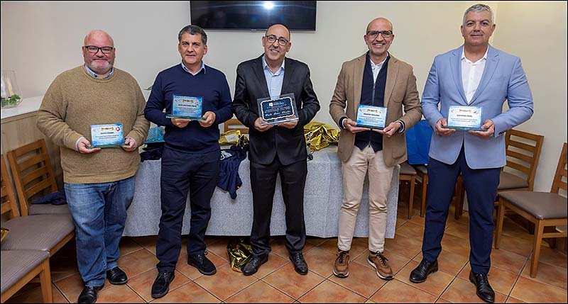 La prensa de Torrevieja vivió su gran noche con la entrega de sus premios anuales