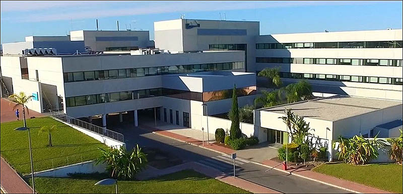 Agradecimiento a sanitarios y personal del Hospital Universitario de Torrevieja