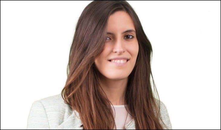 Victoria Navarro renuncia a su acta de concejal de Vox en el Ayuntamiento de Torrevieja
