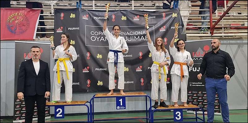 El Club Saito Dojo Kyokushinkai se trae cinco medallas de Barcelona