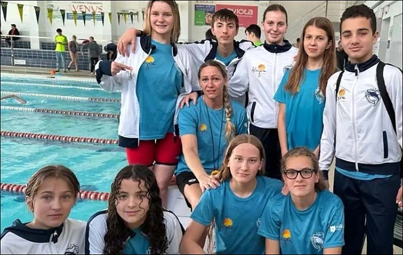 Lluvia de medallas para el Club de Natación Alfa en Elda