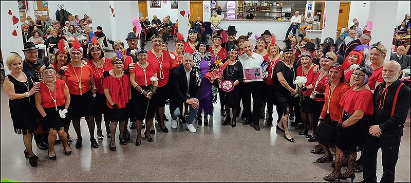 Juan y Maruja, reciben un homenaje a sus 62 años de amor incondicional
