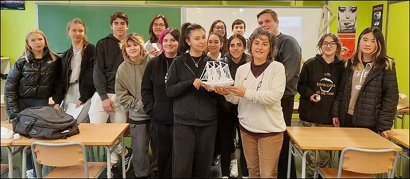 Ars Creatio y el IES Mediterráneo, con la artesanía salinera