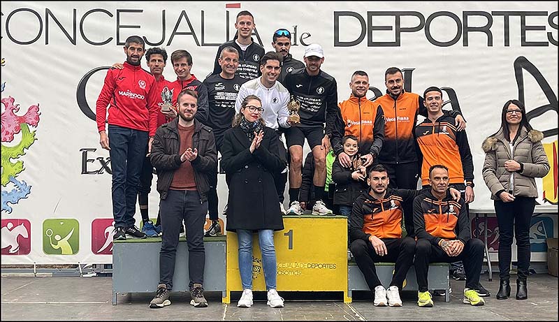 El Club Atletismo Puerto Torrevieja triunfó en la Media Maratón de Orihuela