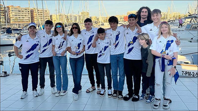 El equipo de windsurf logra cinco primeros, cinco segundos y tres terceros en la Olympic Week de Techno-293 e IQFOIL en el Club Cáutico Santa Pola