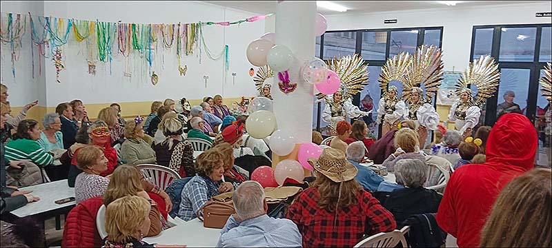 La Casa de la Tercera Edad San Pascual, celebró una divertida tarde de carnaval