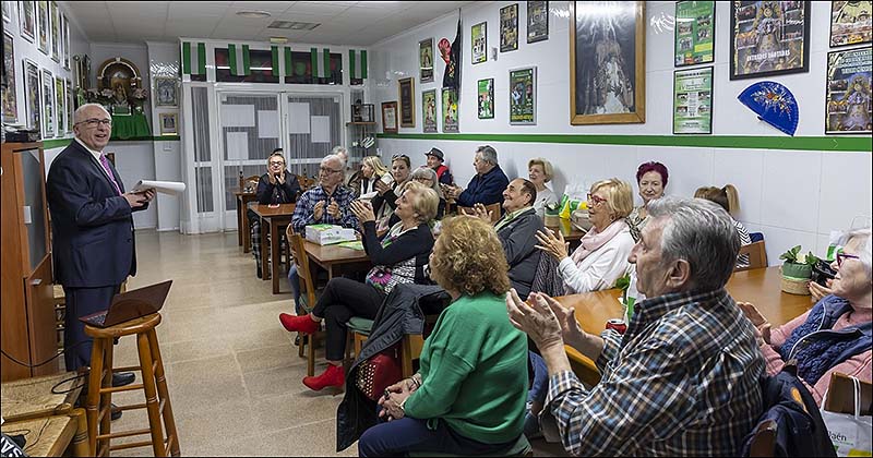 Interesante conferencia sobre la Historia del “Tren del Aceite», en la Semana Cultural de la Casa de Andalucía