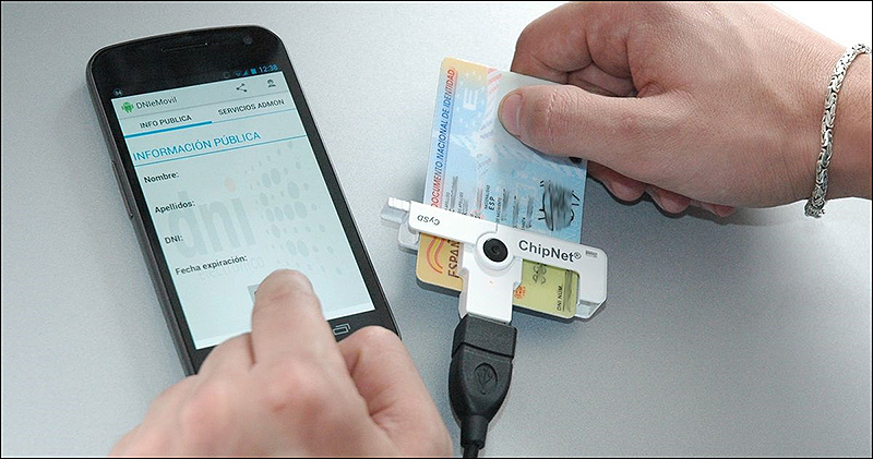 La Policía Nacional activa un plan para potenciar la identidad digital de los ciudadanos