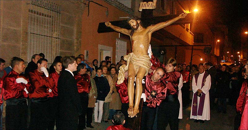 1 de mayo, el comienzo de una ilusión: La imagen de Cristo Crucificado cumple 70 años
