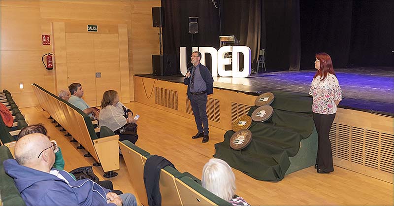 La UNED Torrevieja reanudó su programa cinecrítico con la película “Gattaca”