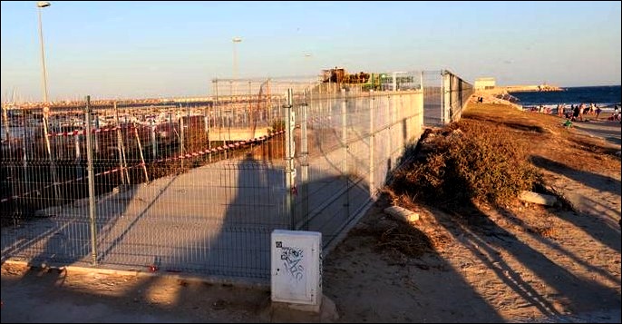 La Junta de Gobierno local aprueba la adjudicación de la redacción del proyecto de obras para la terminación del dique de poniente