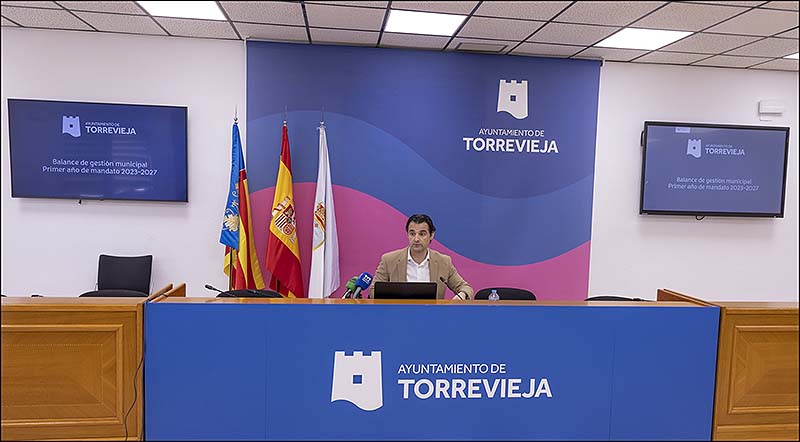 El alcalde presenta el balance de gestión del primer año de mandato