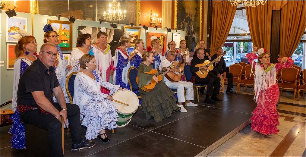 El Coro “Alba Rociera” llevó al Casino la alegría con sus canciones