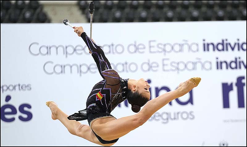 Polina Berezina del Club de Gimnasia Rítmica Torrevieja se proclama subcampeona de España absoluta