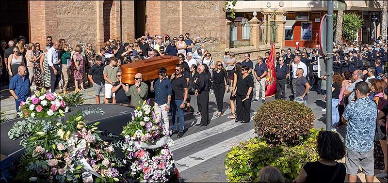 Los Salerosos despidieron a María Teresa Hernández con la música de su Banda
