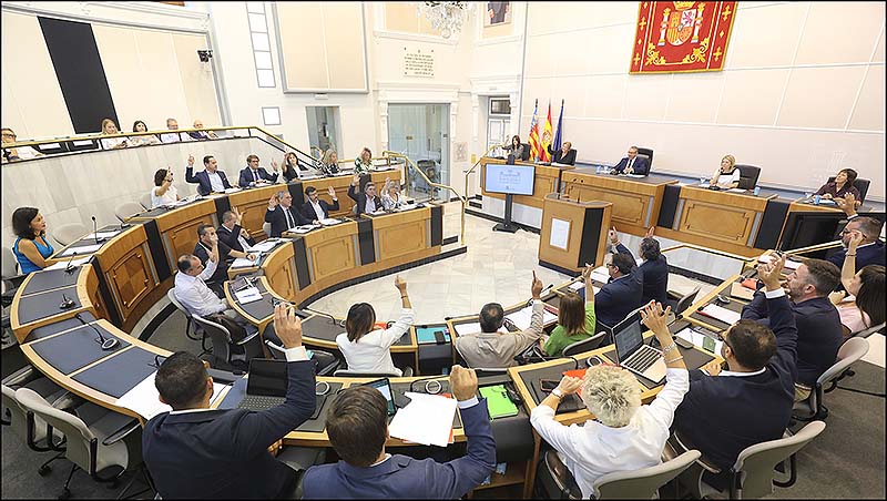 La Diputación se suma a la petición de nulidad de los sumarios judiciales al poeta Miguel Hernández
