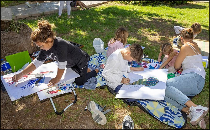 Numerosos niños participaron en el XXVI Concurso de Pintura Rápida Infantil