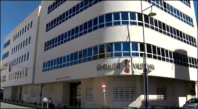 Piden casi 6 años de cárcel para un hombre por exhibicionismo y abuso sexual a menores en Torrevieja