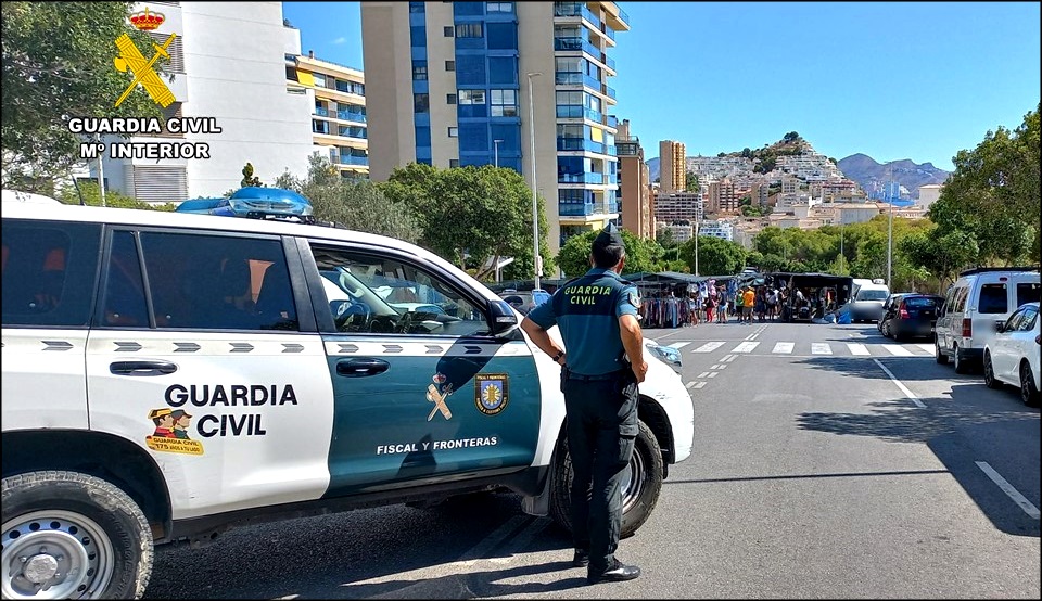 La Guardia Civil interviene falsificaciones valoradas en más de un millón de euros en la provincia de Alicante
